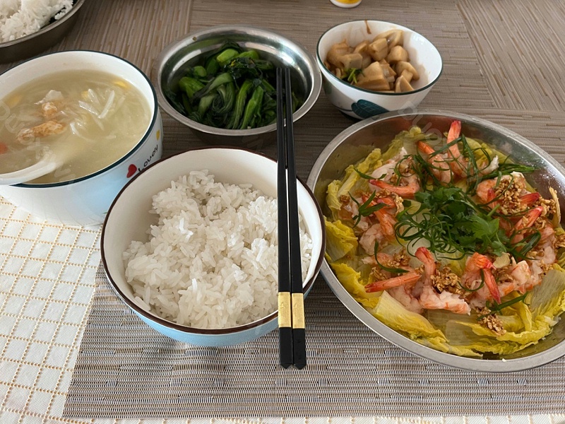 营养月子餐