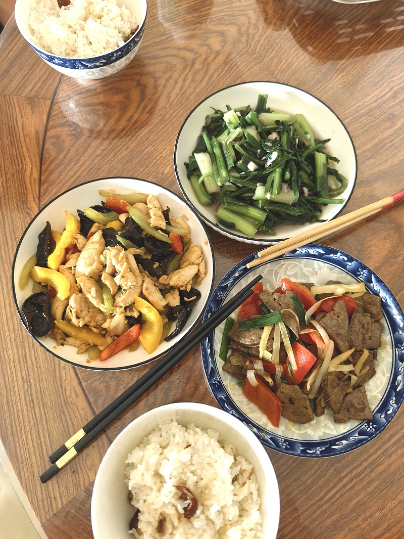 曾姐月子里暖心护航，新手爸妈安心又感动！