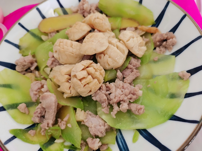 营养月子餐