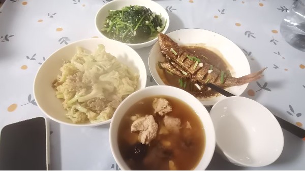 红姐月嫂：耐心专业厨艺佳，下户仍牵挂超感动！
