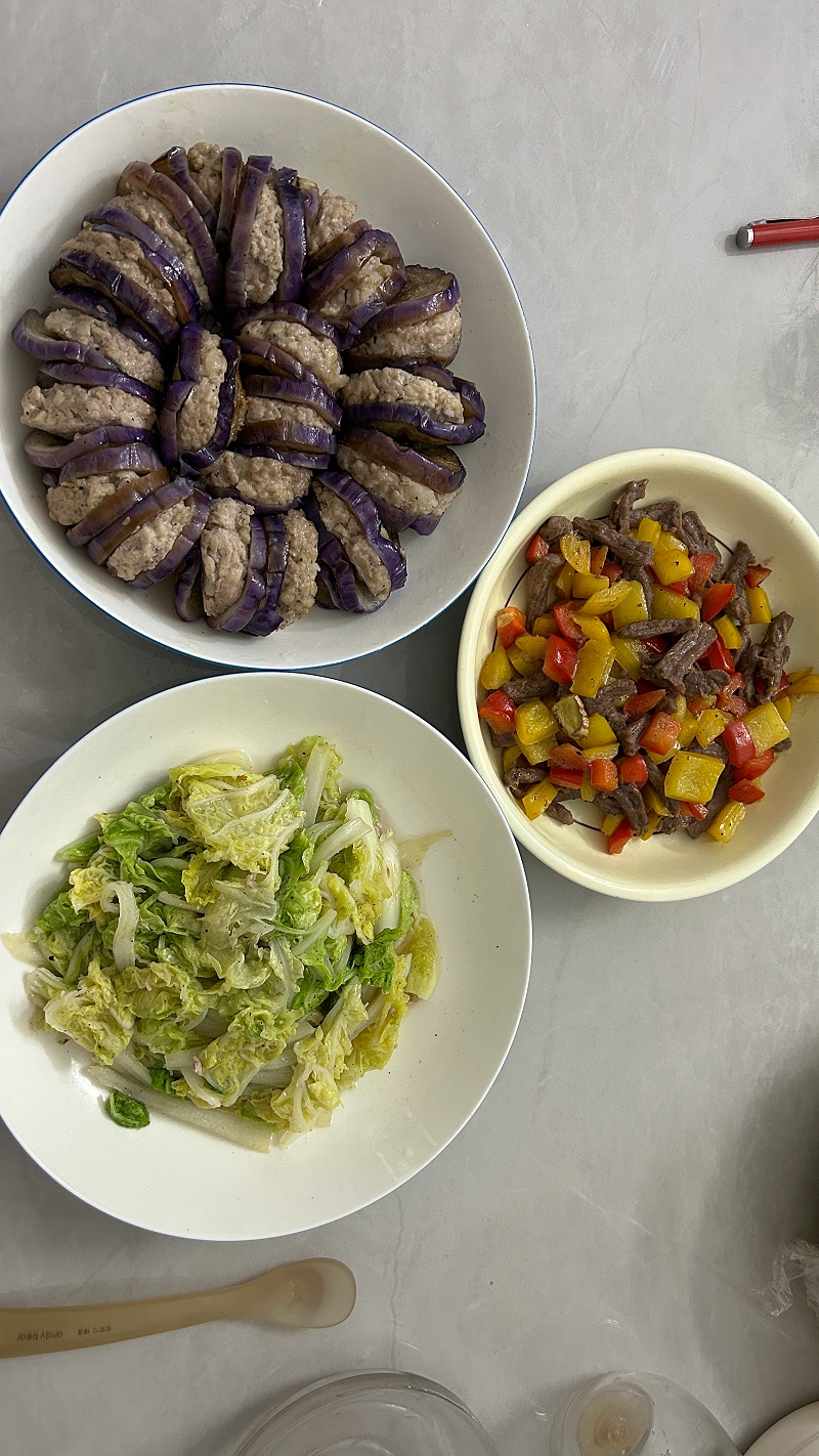 月嫂张阿姨暖心相伴一月：细致照料宝宝，贴心调理宝妈胃口