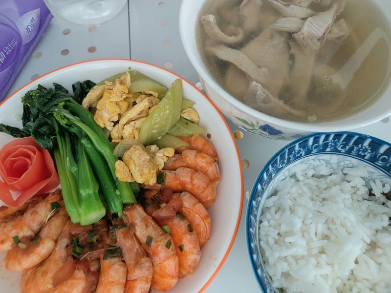 美味月子餐