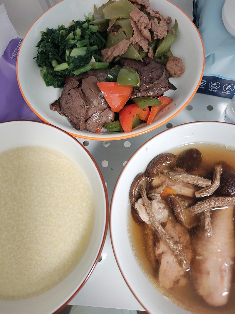 美味月子餐