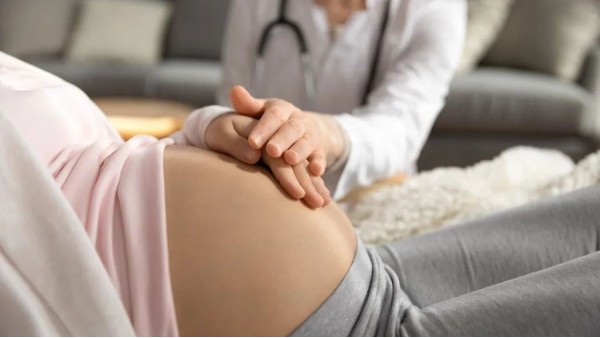 怀孕的头三个月，请重点关注甲状腺，影响宝宝智力发育！